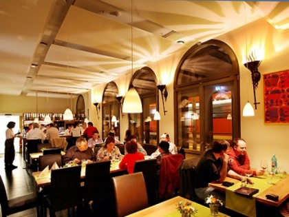 照片: Bahnhof Busch